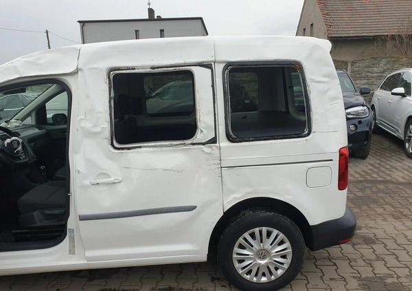 Volkswagen Caddy cena 28900 przebieg: 82400, rok produkcji 2017 z Małomice małe 79